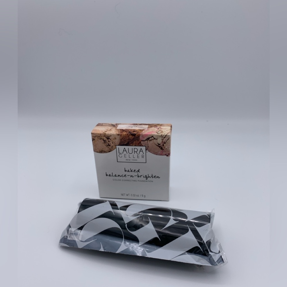 Laura Geller Baked Balance-n-Brighten Light